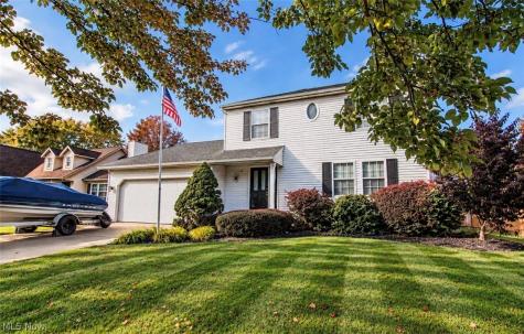 204 Finch Drive Elyria OH 44035