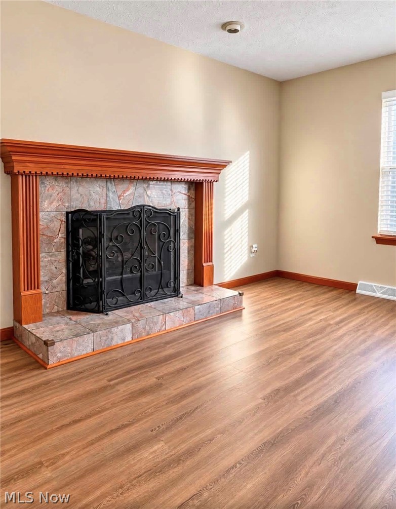 204 Finch Drive Elyria OH 44035