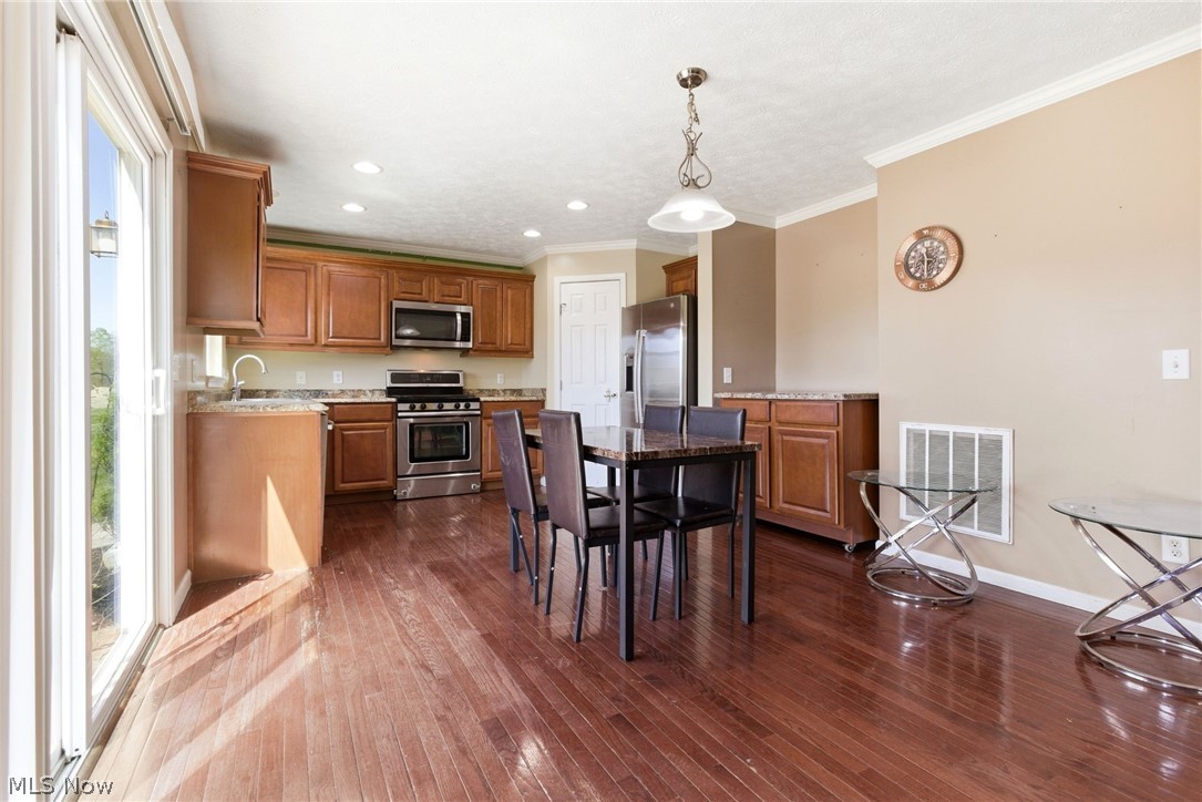 3286 Hidden Brook Drive Ravenna OH 44266