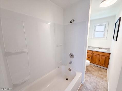 736 Bettes Avenue Akron OH 44310