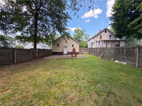 736 Bettes Avenue Akron OH 44310