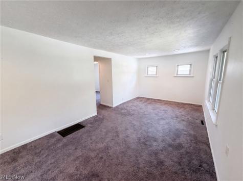736 Bettes Avenue Akron OH 44310