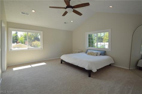 6231 Meadowbrook Drive Mentor OH 44060