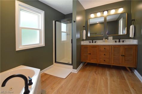 6231 Meadowbrook Drive Mentor OH 44060