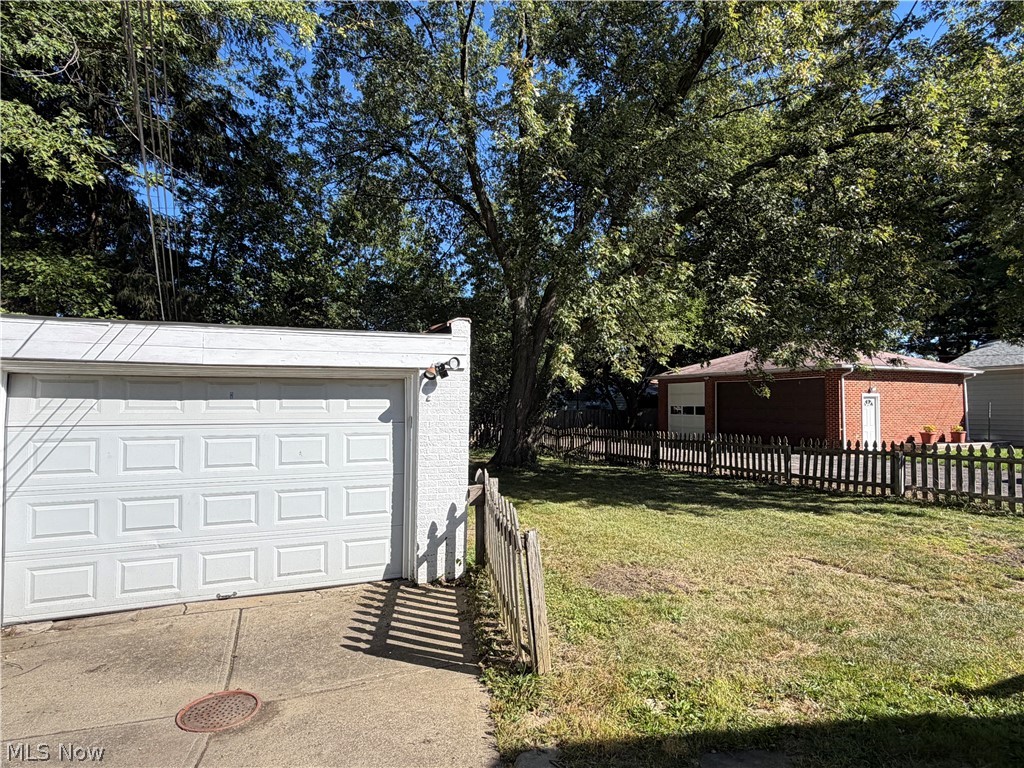 4289 Ardmore Road South Euclid OH 44121