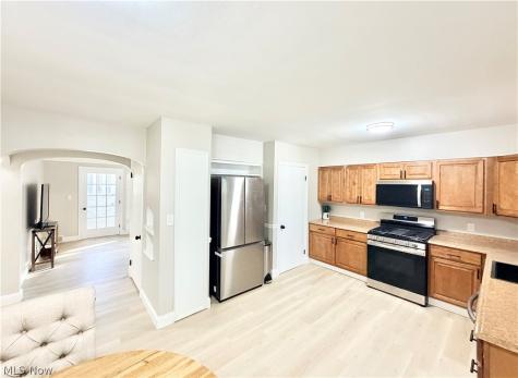 4289 Ardmore Road South Euclid OH 44121