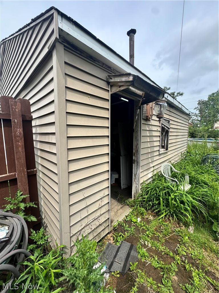 1651 E 33rd Street South Lorain OH 44055