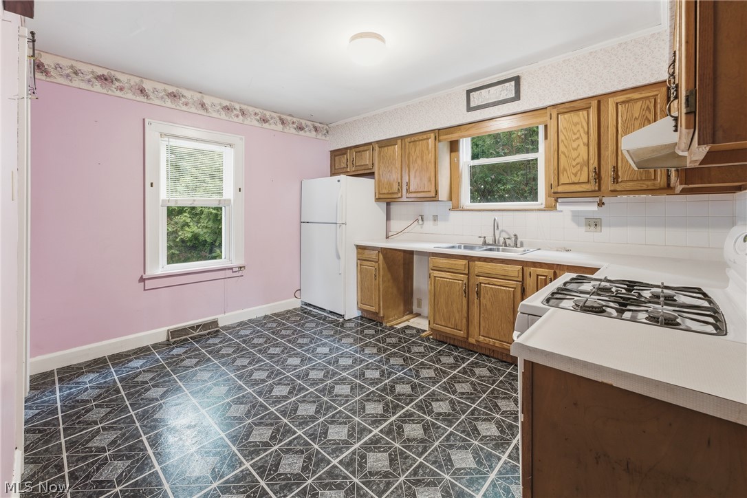 350 Wabash N Brewster OH 44613