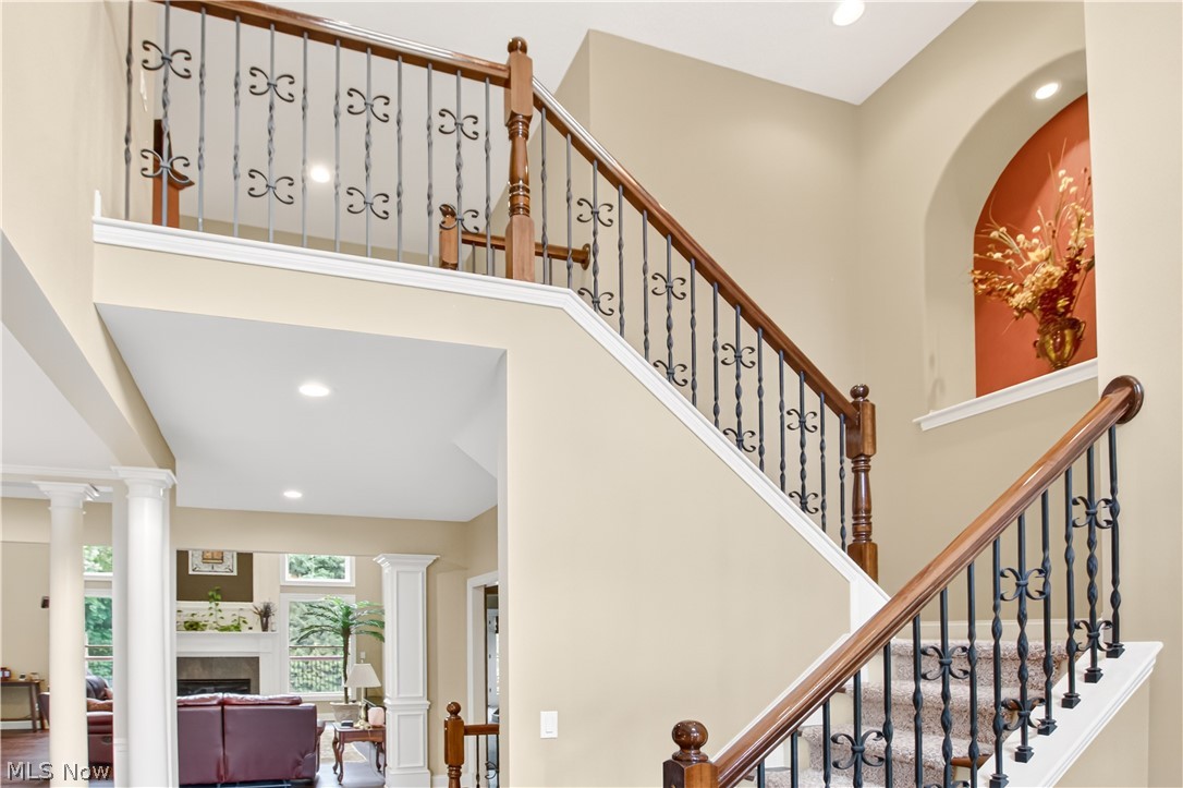 2307 Angela Vista Drive Hinckley OH 44233