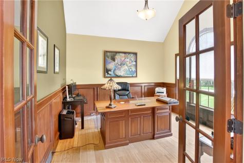 2307 Angela Vista Drive Hinckley OH 44233