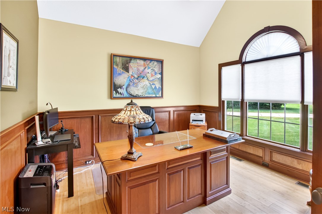 2307 Angela Vista Drive Hinckley OH 44233