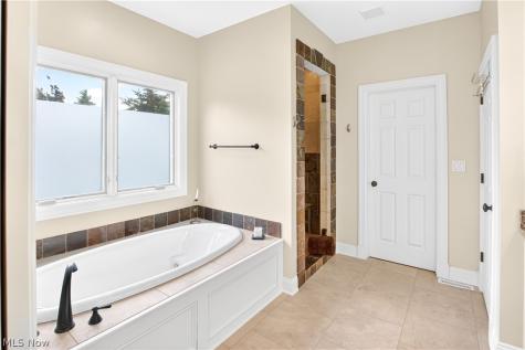 2307 Angela Vista Drive Hinckley OH 44233