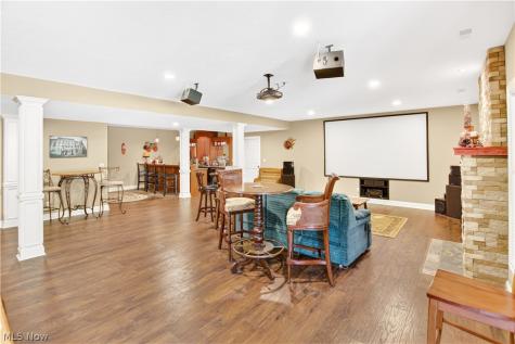 2307 Angela Vista Drive Hinckley OH 44233