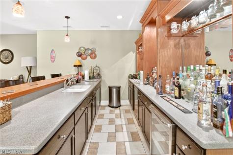 2307 Angela Vista Drive Hinckley OH 44233