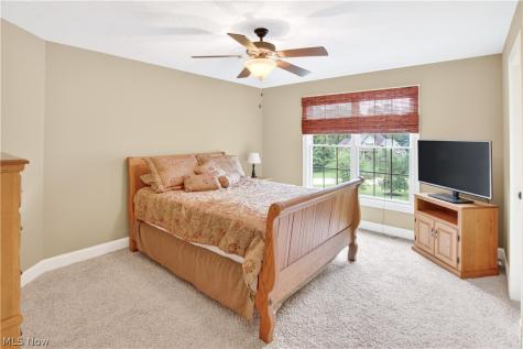 2307 Angela Vista Drive Hinckley OH 44233