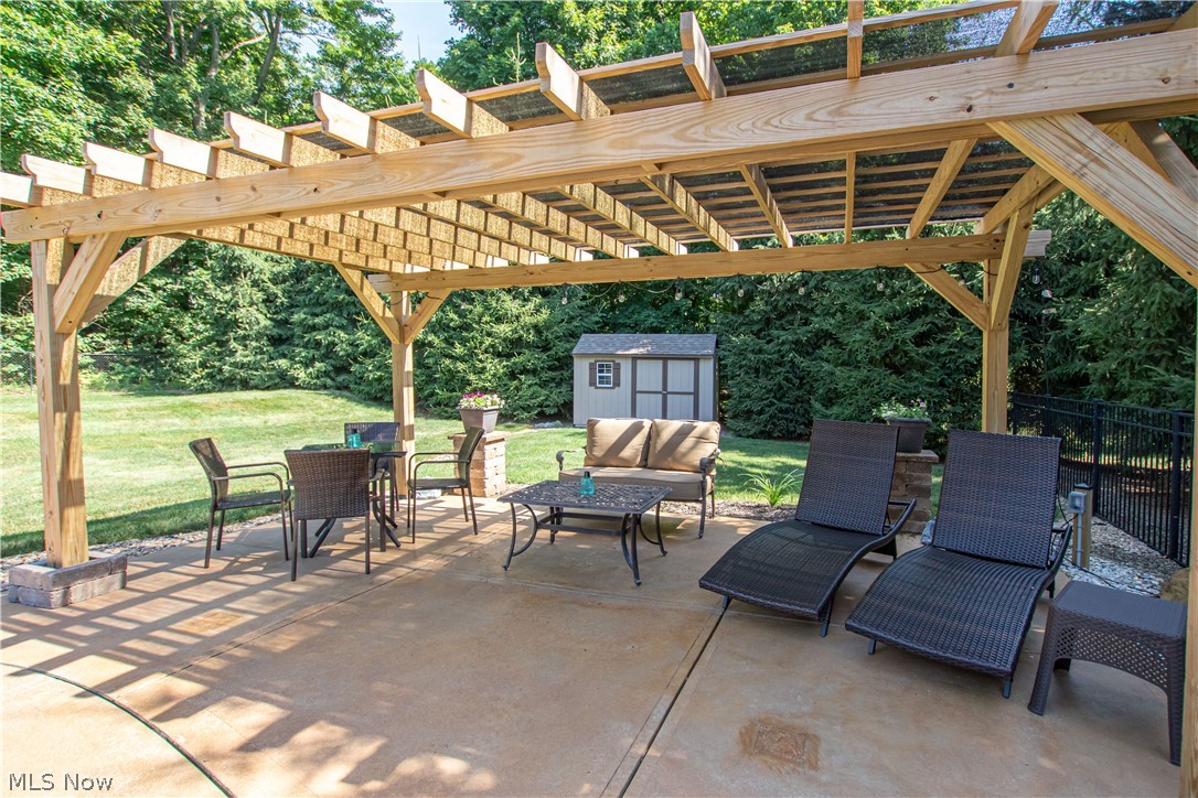 2307 Angela Vista Drive Hinckley OH 44233
