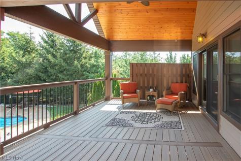 2307 Angela Vista Drive Hinckley OH 44233