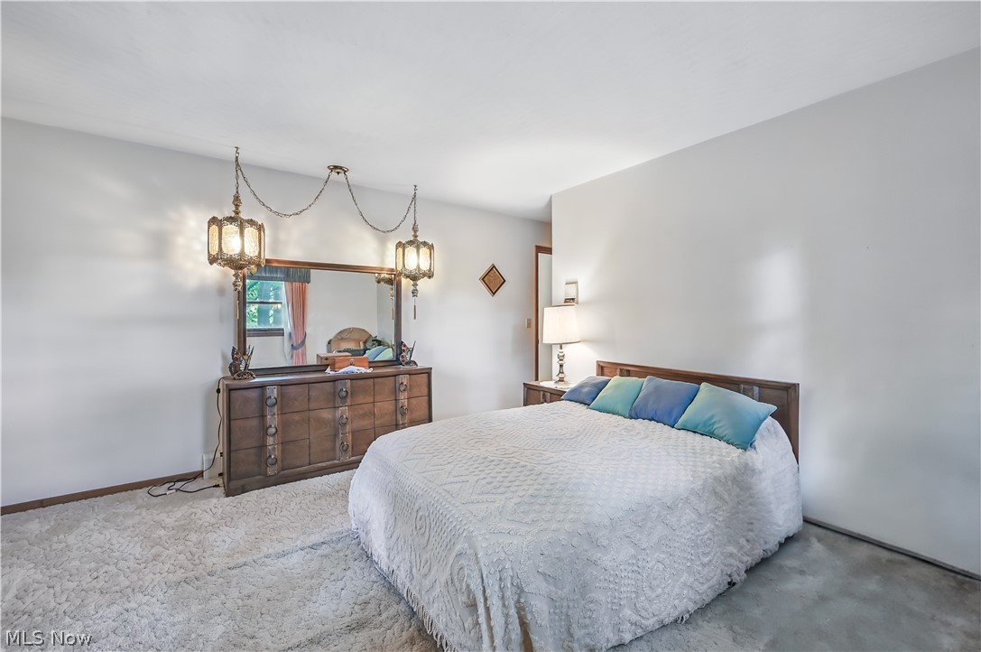2717 Niles Vienna Road Niles OH 44446