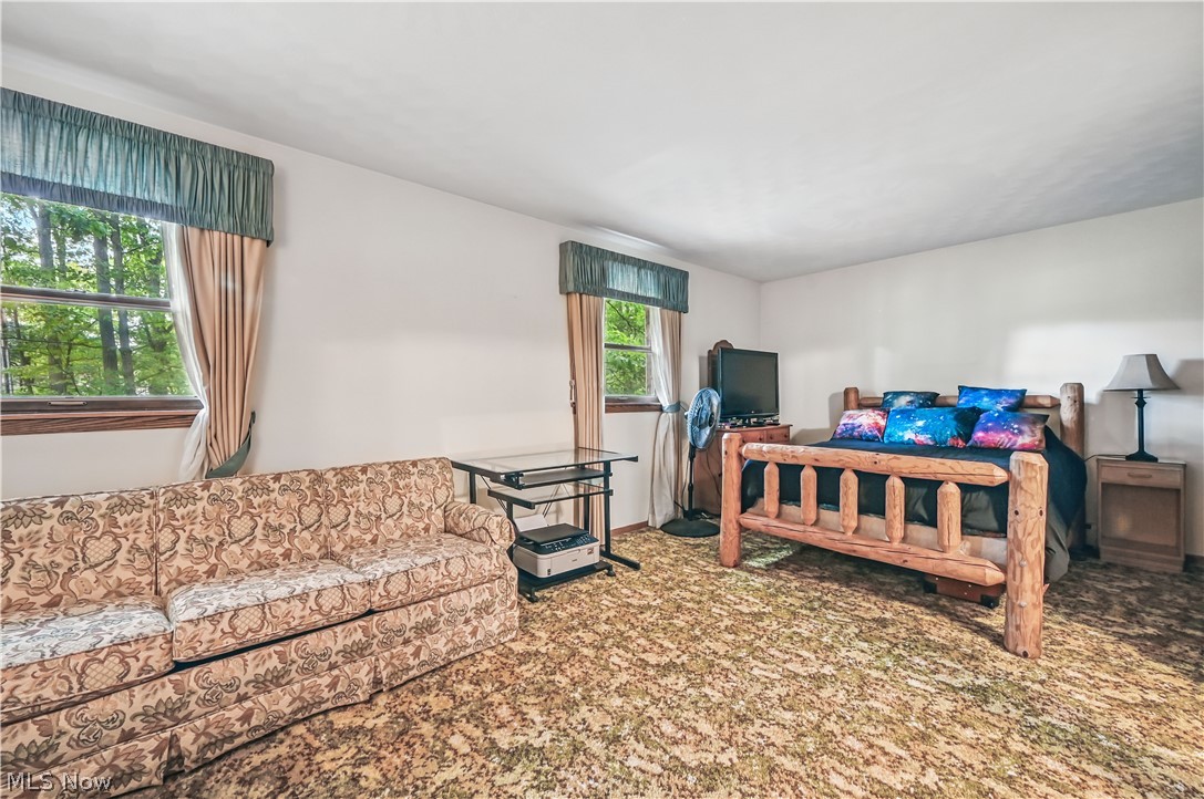 2717 Niles Vienna Road Niles OH 44446