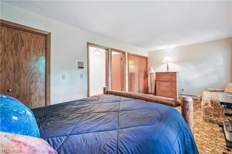 2717 Niles Vienna Road Niles OH 44446