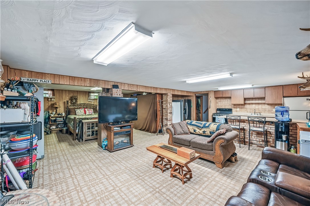 2717 Niles Vienna Road Niles OH 44446