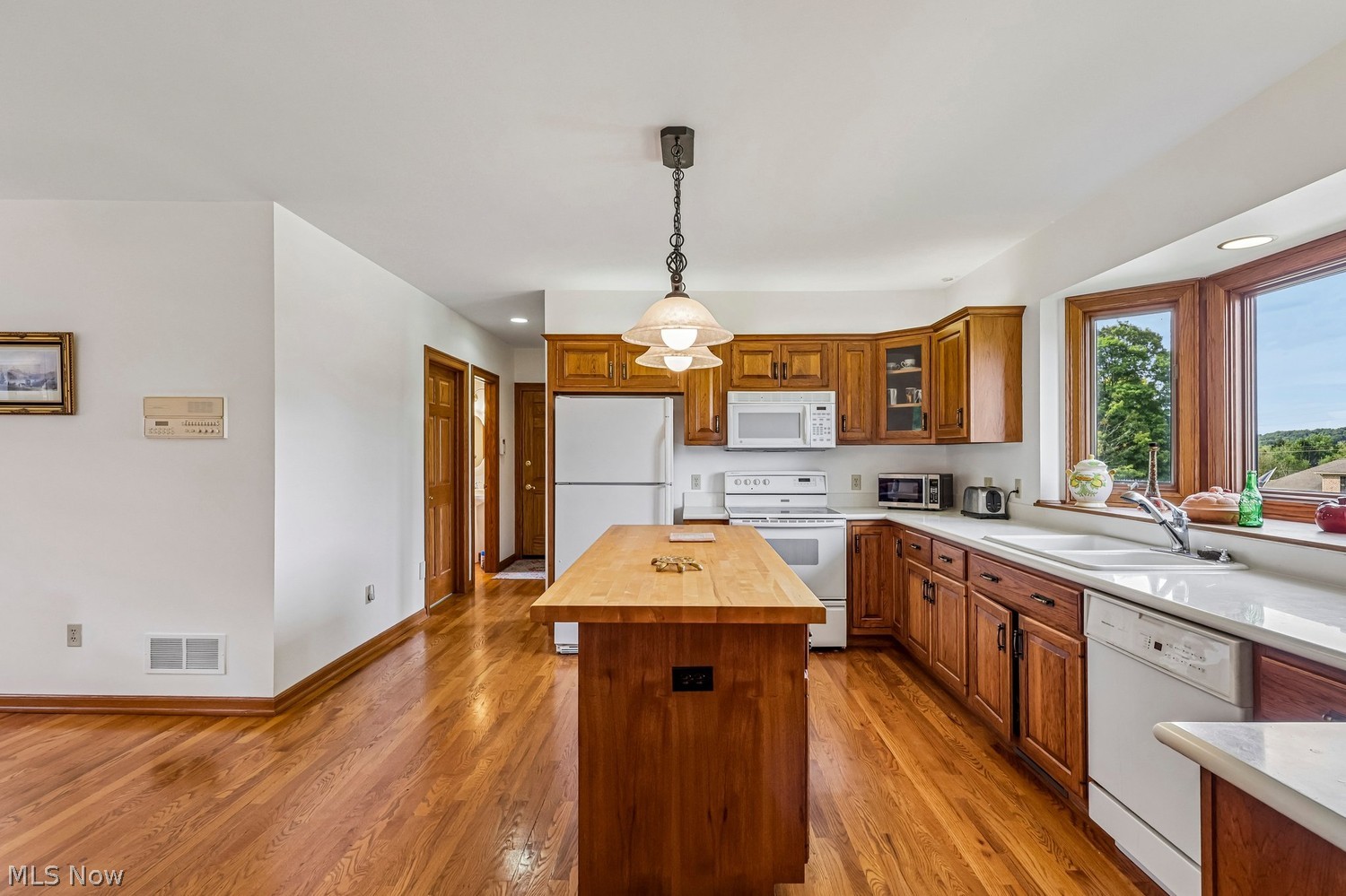 4700 Barnsleigh Drive Akron OH 44333