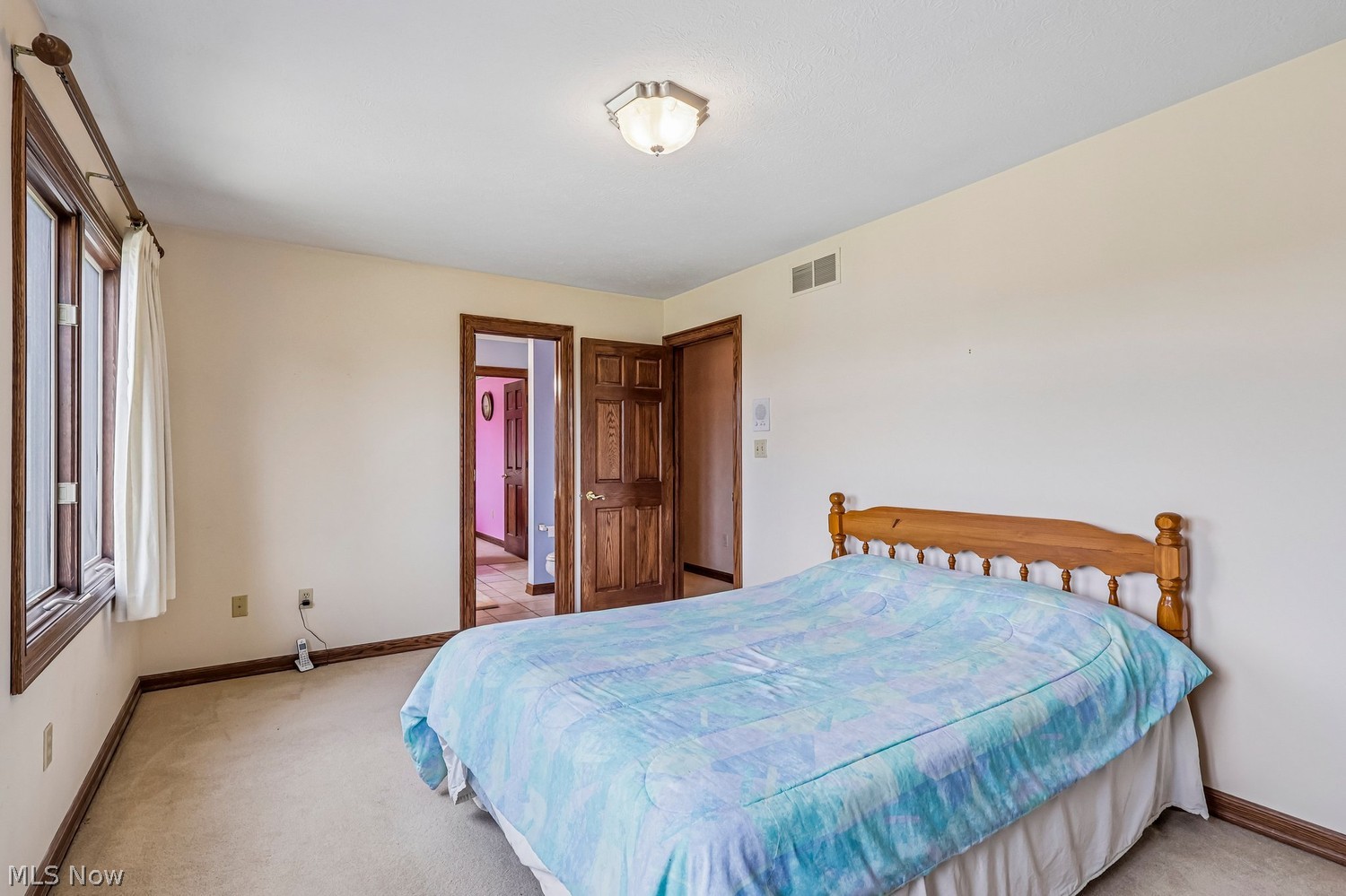 4700 Barnsleigh Drive Akron OH 44333
