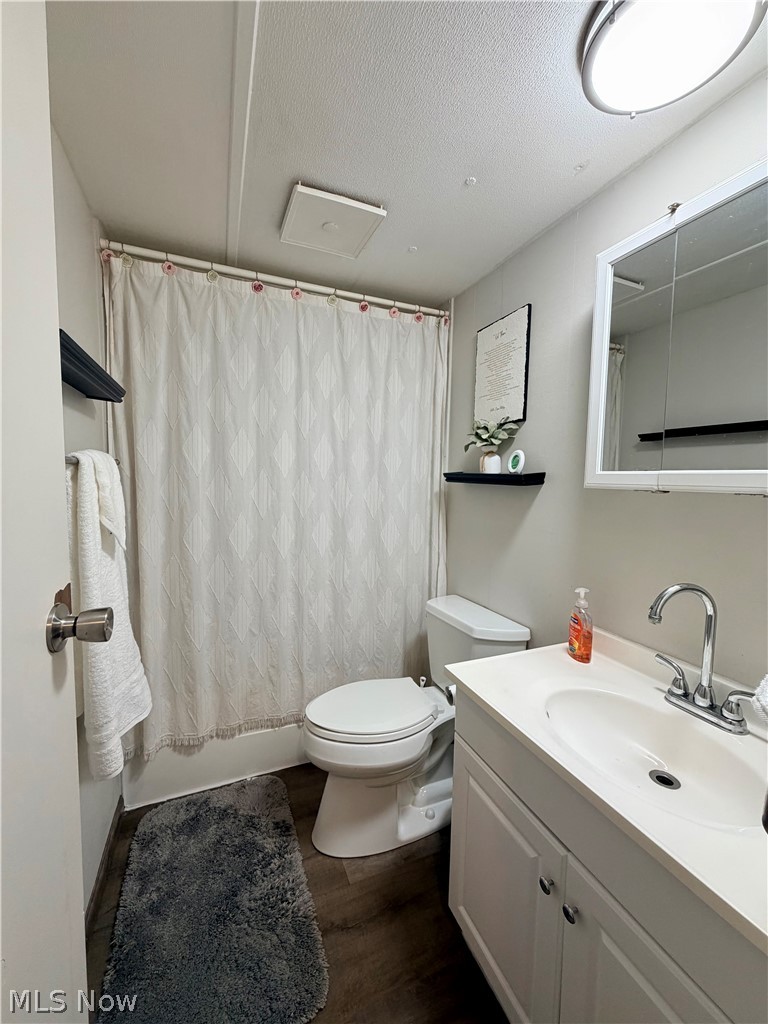 500 Compass Circle SE New Philadelphia OH 44663