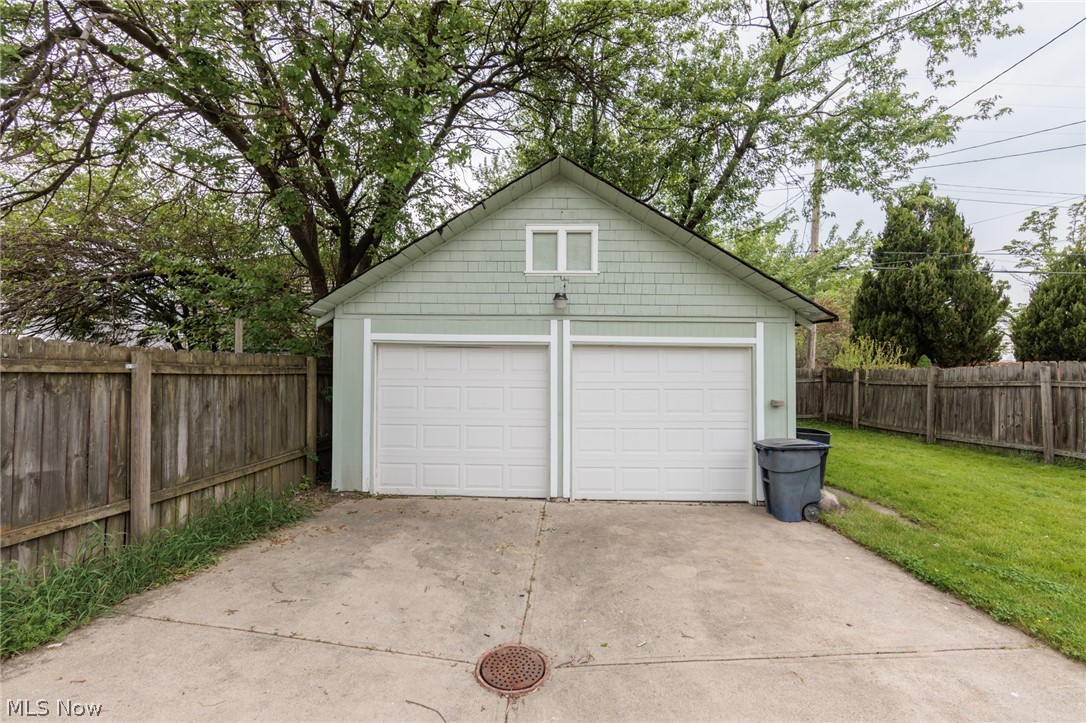 3878 W 133rd Street Cleveland OH 44111