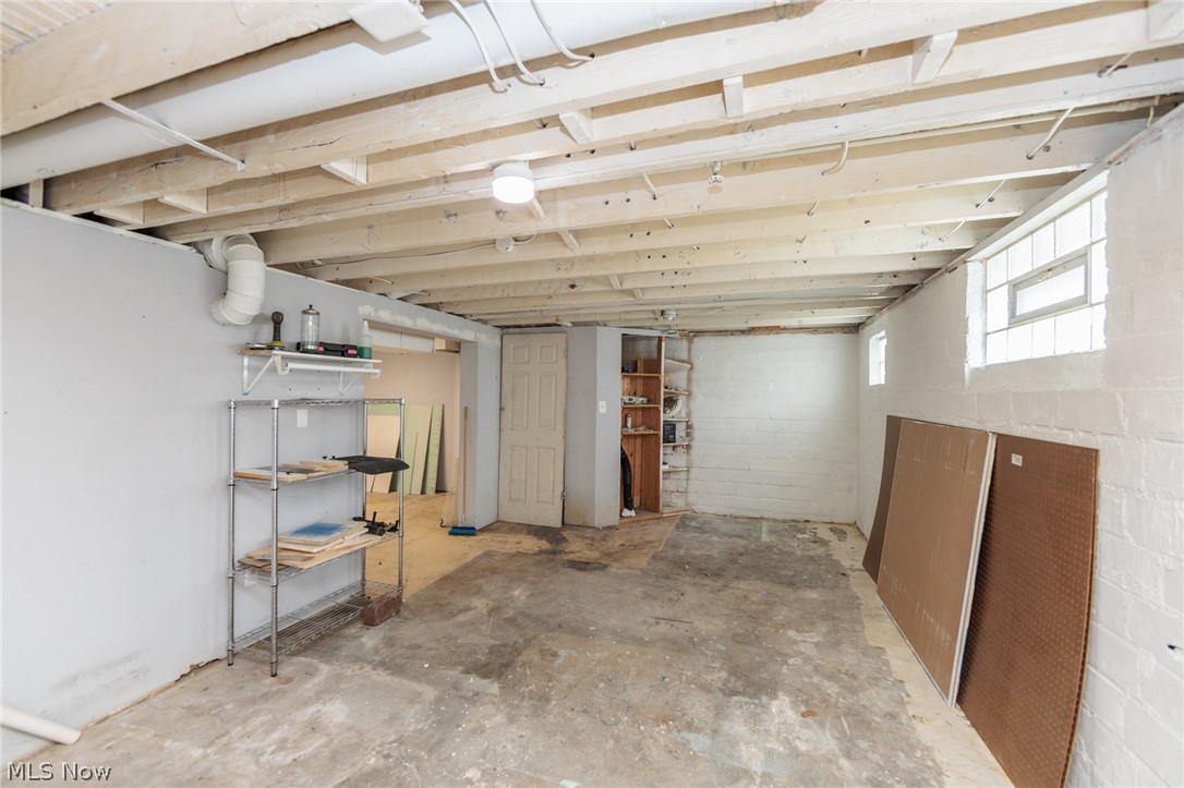3878 W 133rd Street Cleveland OH 44111