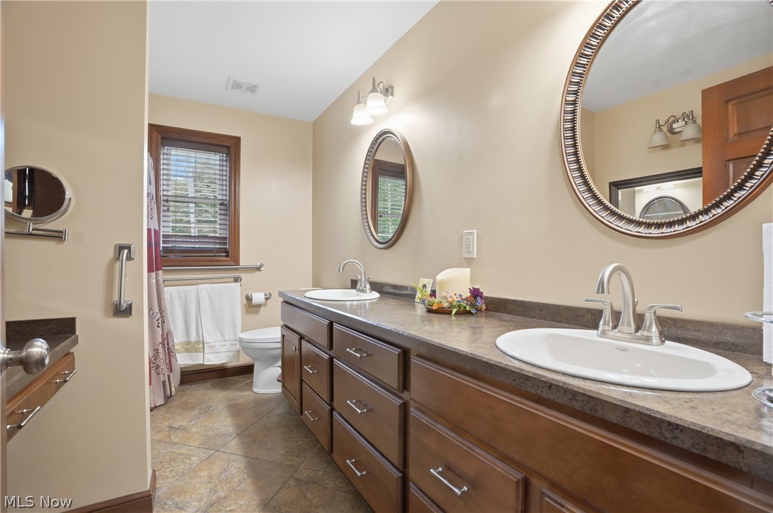359 Walnut Street Leetonia OH 44431
