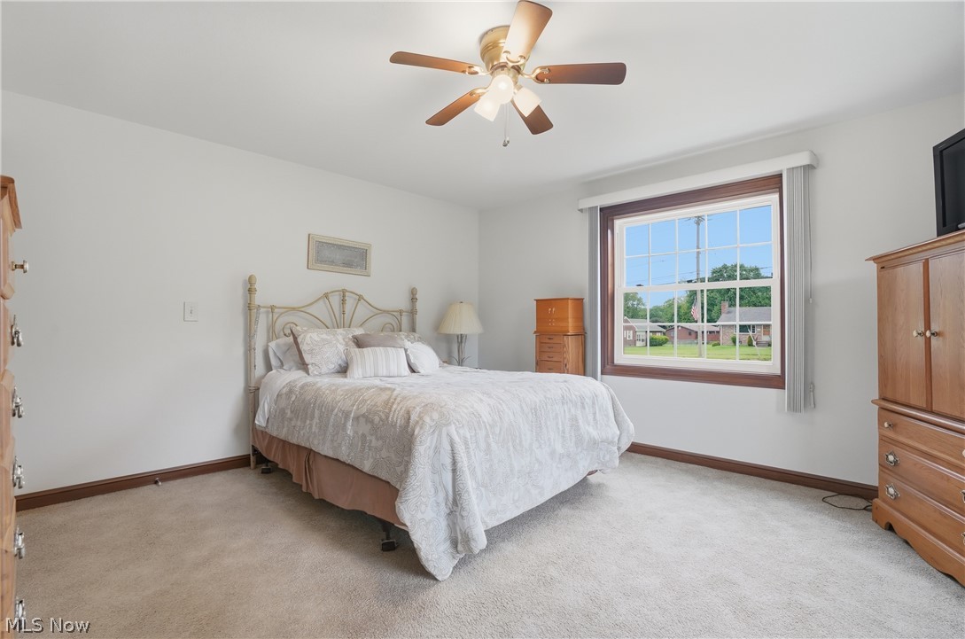 359 Walnut Street Leetonia OH 44431