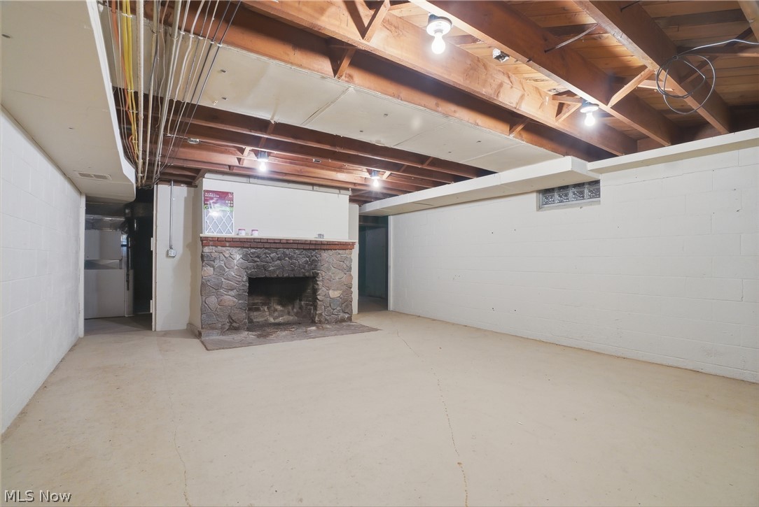 359 Walnut Street Leetonia OH 44431