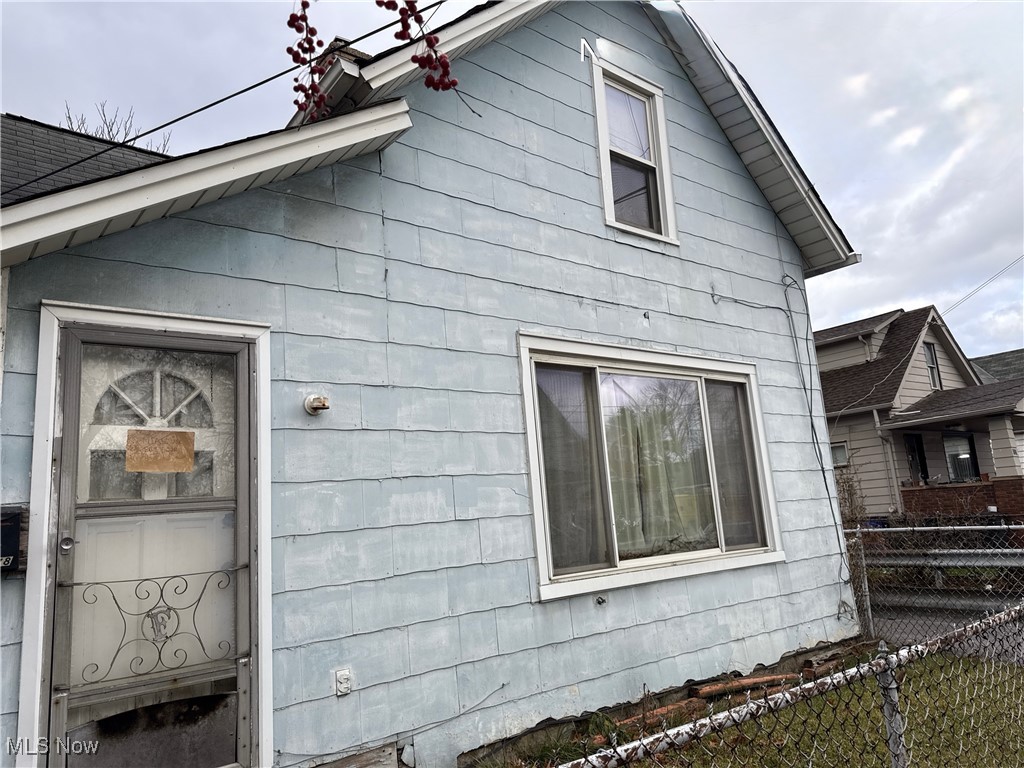 3178 W 54th Street Cleveland OH 44102