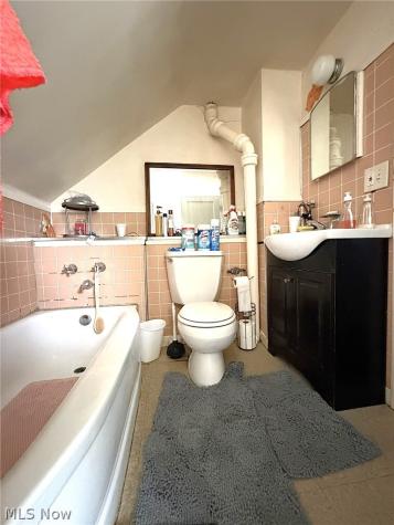 20661 Belvidere Avenue Fairview Park OH 44126