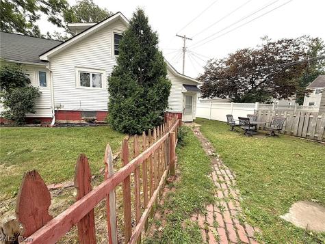 20661 Belvidere Avenue Fairview Park OH 44126