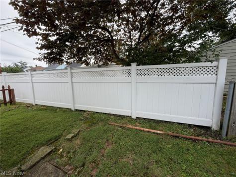 20661 Belvidere Avenue Fairview Park OH 44126