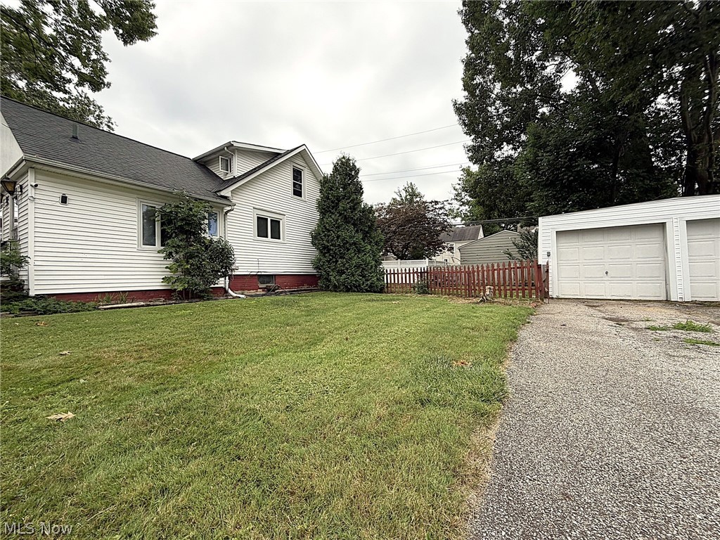 20661 Belvidere Avenue Fairview Park OH 44126