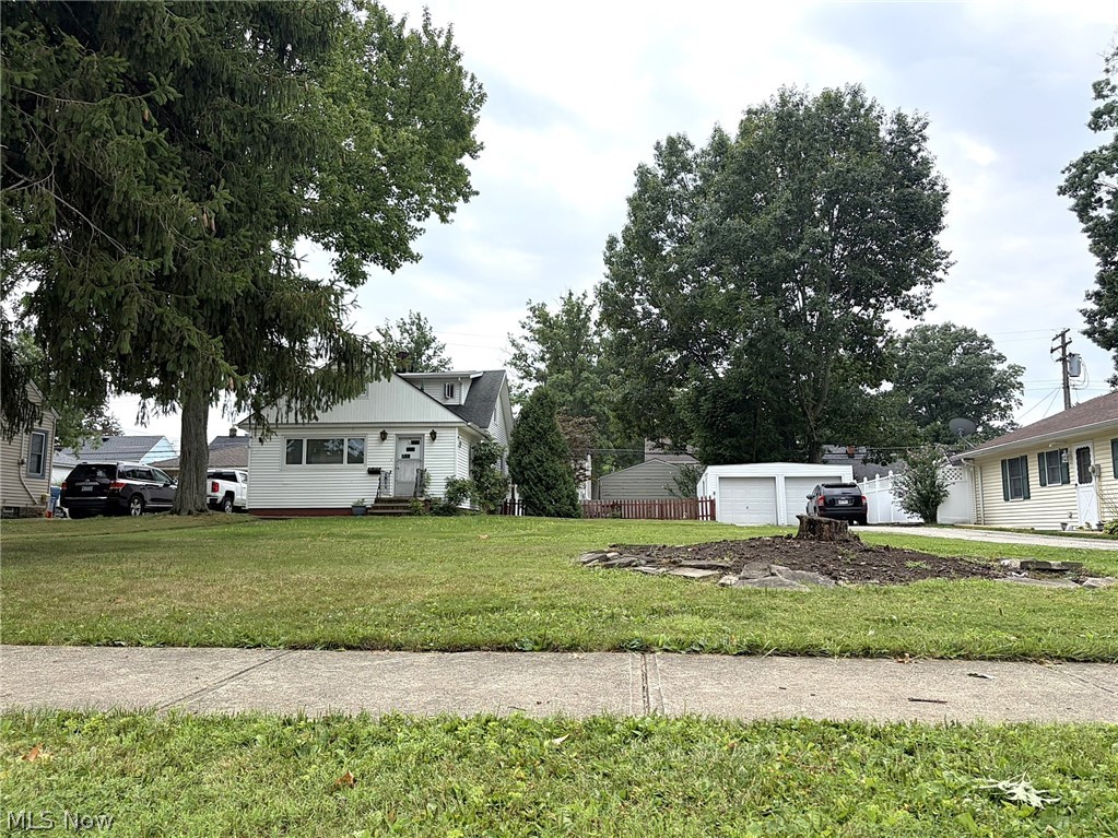 20661 Belvidere Avenue Fairview Park OH 44126