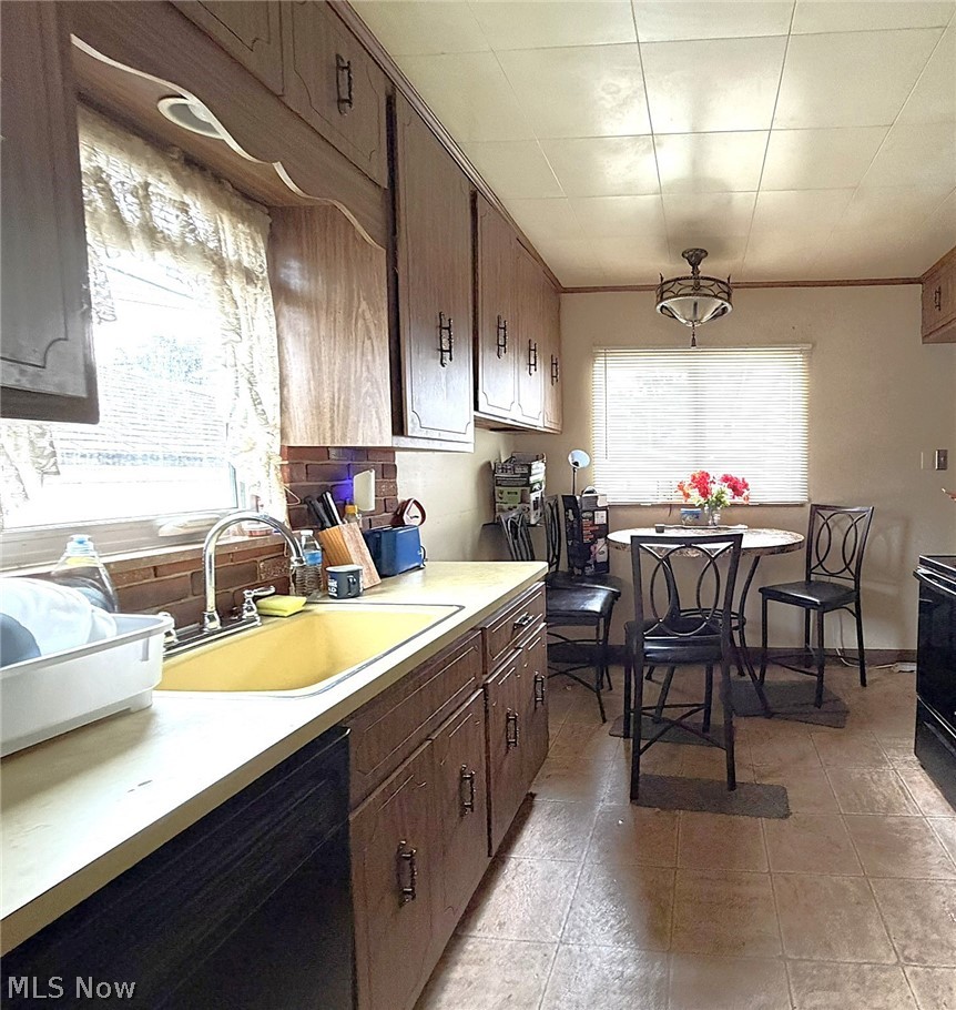 20661 Belvidere Avenue Fairview Park OH 44126