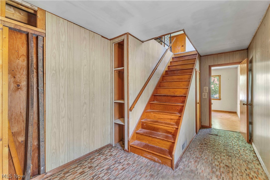 36913 Chestnut Ridge Road Lorain OH 44035
