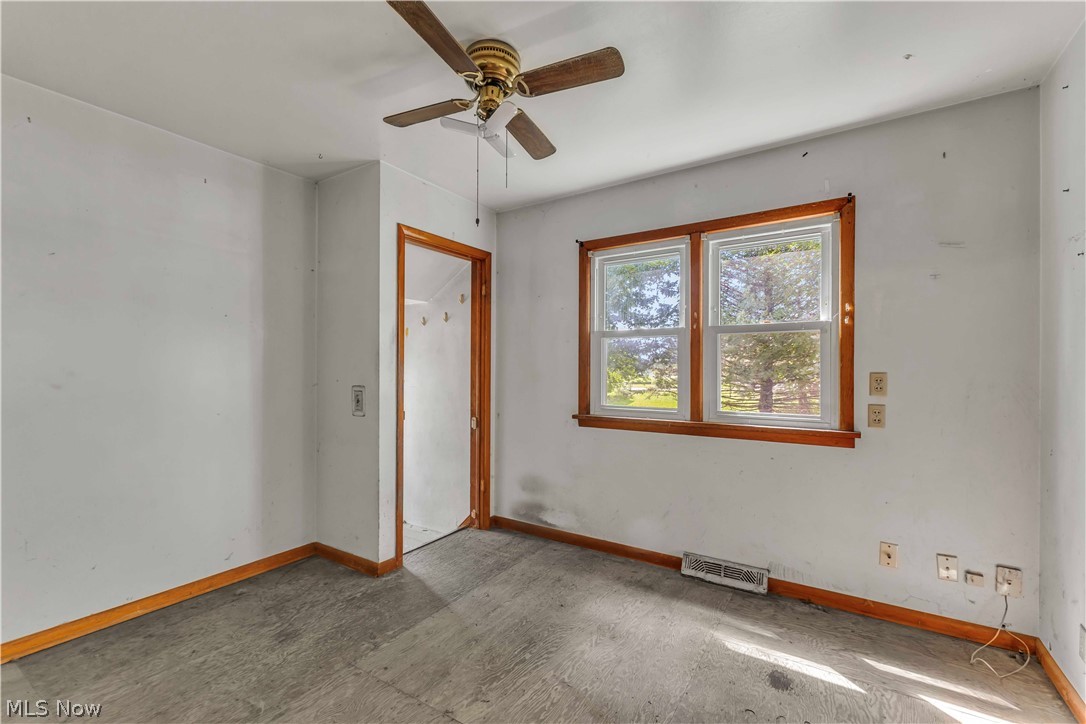36913 Chestnut Ridge Road Lorain OH 44035