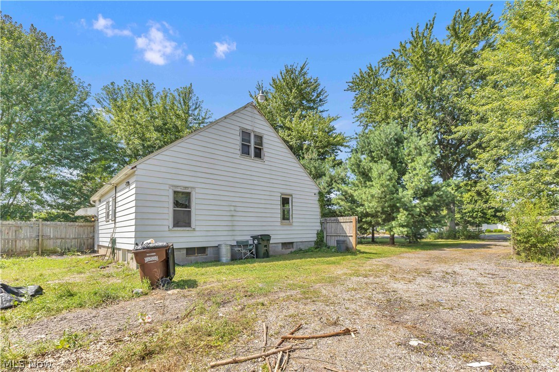 36913 Chestnut Ridge Road Lorain OH 44035