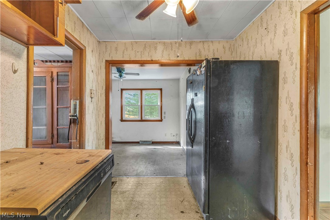 36913 Chestnut Ridge Road Lorain OH 44035