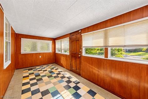 6009 Biddulph Road Brooklyn OH 44144