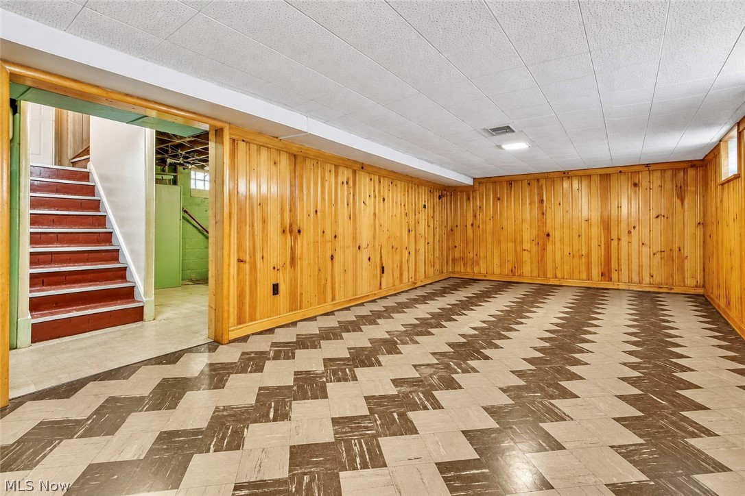 6009 Biddulph Road Brooklyn OH 44144