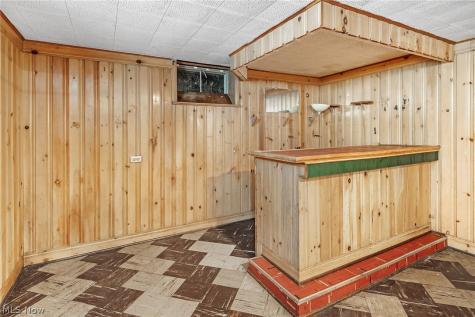 6009 Biddulph Road Brooklyn OH 44144