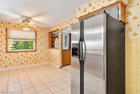 6009 Biddulph Road Brooklyn OH 44144
