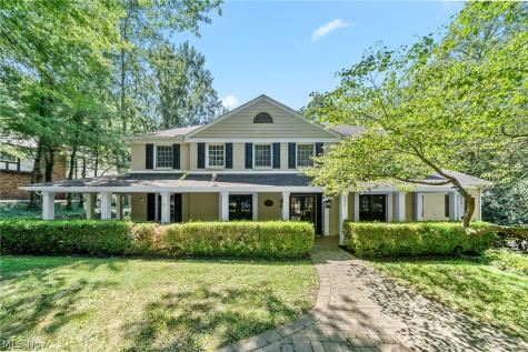 2917 Westmoreland Avenue NW Canton OH 44718