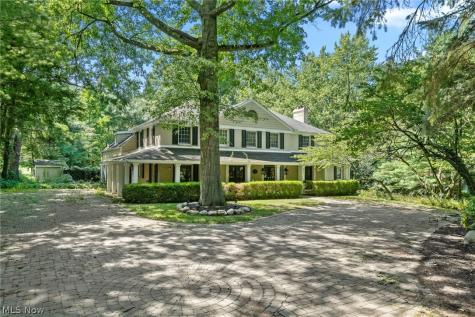 2917 Westmoreland Avenue NW Canton OH 44718